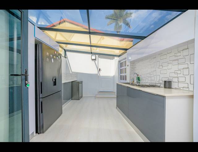 3 BEDROOM DUPLEX TO LET IN MALVERN